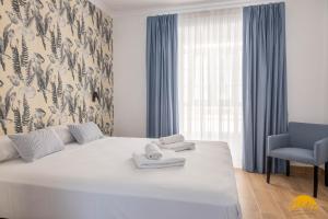 La Luz de la Viña - by Cadiz Time