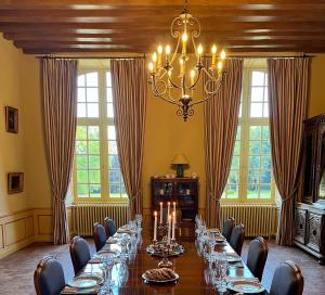 Maisons d'hotes 24H LE MANS Chateau de Lauresse chambres d'hotes Luxe : photos des chambres