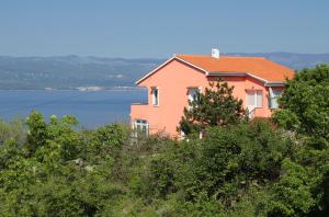 Apartments with a parking space Vrbnik Krk  429