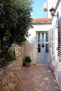 Apartments by the sea Prigradica, Korcula - 544