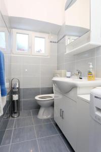 Apartments by the sea Korcula - 549