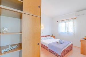 Apartments and rooms by the sea Zavalatica, Korcula - 547