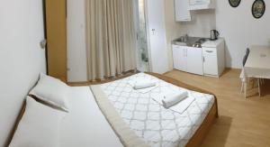 Apartments by the sea Podaca, Makarska - 515