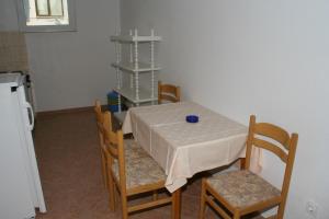 Apartments by the sea Podgora, Makarska - 518