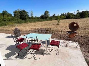 Maisons de vacances Maison familiale contemporaine a Bergerac : photos des chambres