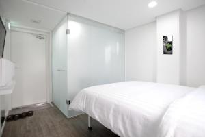 Phòng Đôi (Double Room)