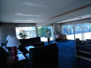 Travel Inn - غرانادا هيلز