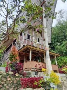 NUANSA HOMESTAY Authentic&Hospitality - Makale