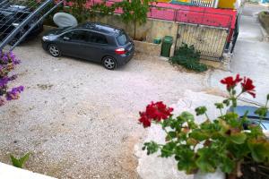 Apartments by the sea Grebastica, Sibenik - 5270