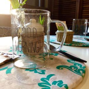 CASA SALTA - A escasos metros de la peatonal y muy próximo a la costanera