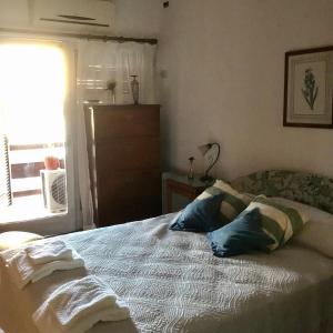 CASA SALTA - A escasos metros de la peatonal y muy próximo a la costanera