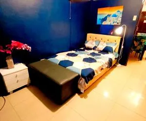 Mamby Gray's Place Balcony, Karaoke ,Wifi,Netflix &Kitchen - Malagasang Primero