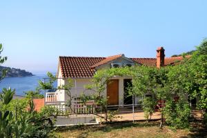 Apartments by the sea Hvar - 591