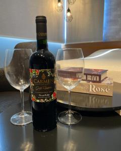 Apartamento temático luxo Mundo do Vinho!