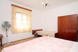 Apartments with parking space Zavala, Hvar - 593