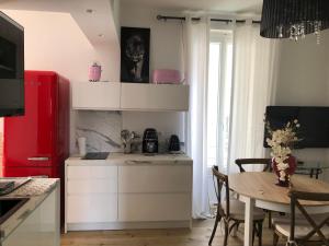 Très bel appart meublé classé 3 étoiles entièrement rénové et climatisé 50 m centre et 150 m plage