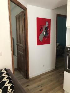 Très bel appart meublé classé 3 étoiles entièrement rénové et climatisé 50 m centre et 150 m plage