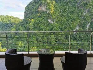 IPOH HAVEN Central Lakeview Suite 3rooms 3-8pax - Tanjung Rambutan