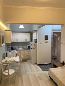 Kalamata COSY APARTMENT