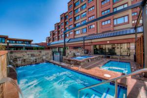 Village Shavano Briar Rose Run Condo: Ski-InOut
