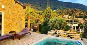 Villas VILLA PERLA SAINT-TROPEZ CAVALAIRE sur MER, 3-5 chambres, vue mer, piscine chauffee avril a octobre : photos des chambres