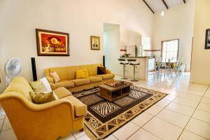 Casa Del Rey - cond. fechado Centro