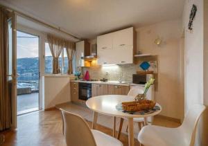 Jurkovica - 3hvězdičkové hotely ve městě Komiža