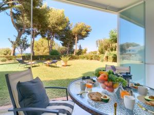 31 Miraflores Jardin B, gorgeous views, pool, Wifi