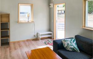 Gorgeous Home In Holmsjö With Kitchen