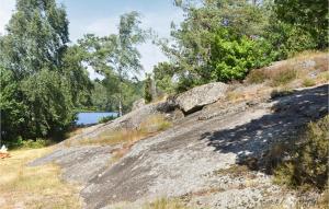 Gorgeous Home In Holmsjö With Kitchen