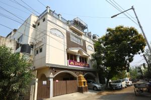 Zingle Stay Airport Hotel