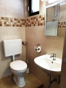 Apartments with parking space Porec - 2285