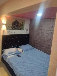 APARTAMENTO PARA TRES PERSONAS a 10 minutos del centro de eventos valle del pacifico y a la misma distancia del centro de la ciudad Y también a 300 mts del Orquideorama - 卡利