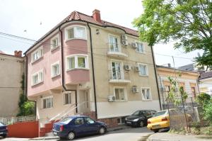 City Center Apartments & Suites by RDC - Bed and breakfasts, Bucharest