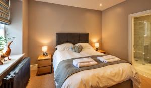 Finest Retreats - The Old Post Office Apartment 2