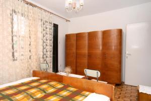 Apartments and rooms with parking space Novi Vinodolski - 2350
