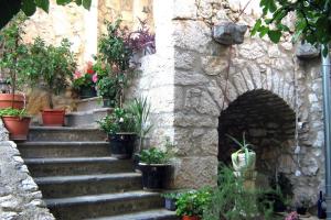 Apartments with WiFi Novi Vinodolski - 2382