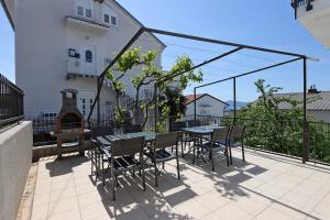 Apartments and rooms with parking space Selce, Crikvenica - 2362