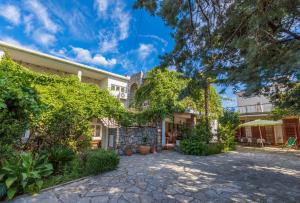 Apartment Selce 2381a