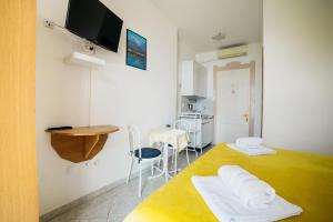 Apartments by the sea Selce, Crikvenica - 2364