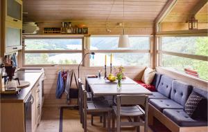 Beautiful Home In Vossestrand With Wifi