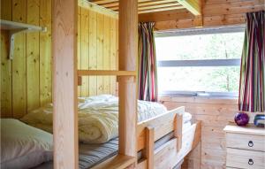Beautiful Home In Vossestrand With Wifi