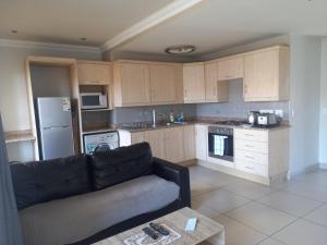 Mount Royal 31 - Large 1 bed with balcony