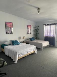 Playa El Obispo A La Marea building La Libertad