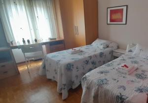 EL BALCÖN DE AVILÉS, acogedor con garaje en centro histórico,