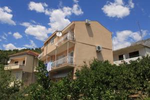 Apartments by the sea Podgora, Makarska - 2624