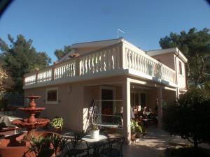 Apartments by the sea Artatore, Losinj - 2474