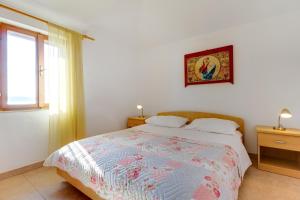 Double Room room in Apartments and rooms with parking space Nerezine Losinj - 2506