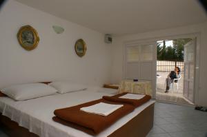 Apartments by the sea Podaca, Makarska - 2620