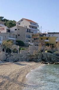 Apartments by the sea Drasnice, Makarska - 2581